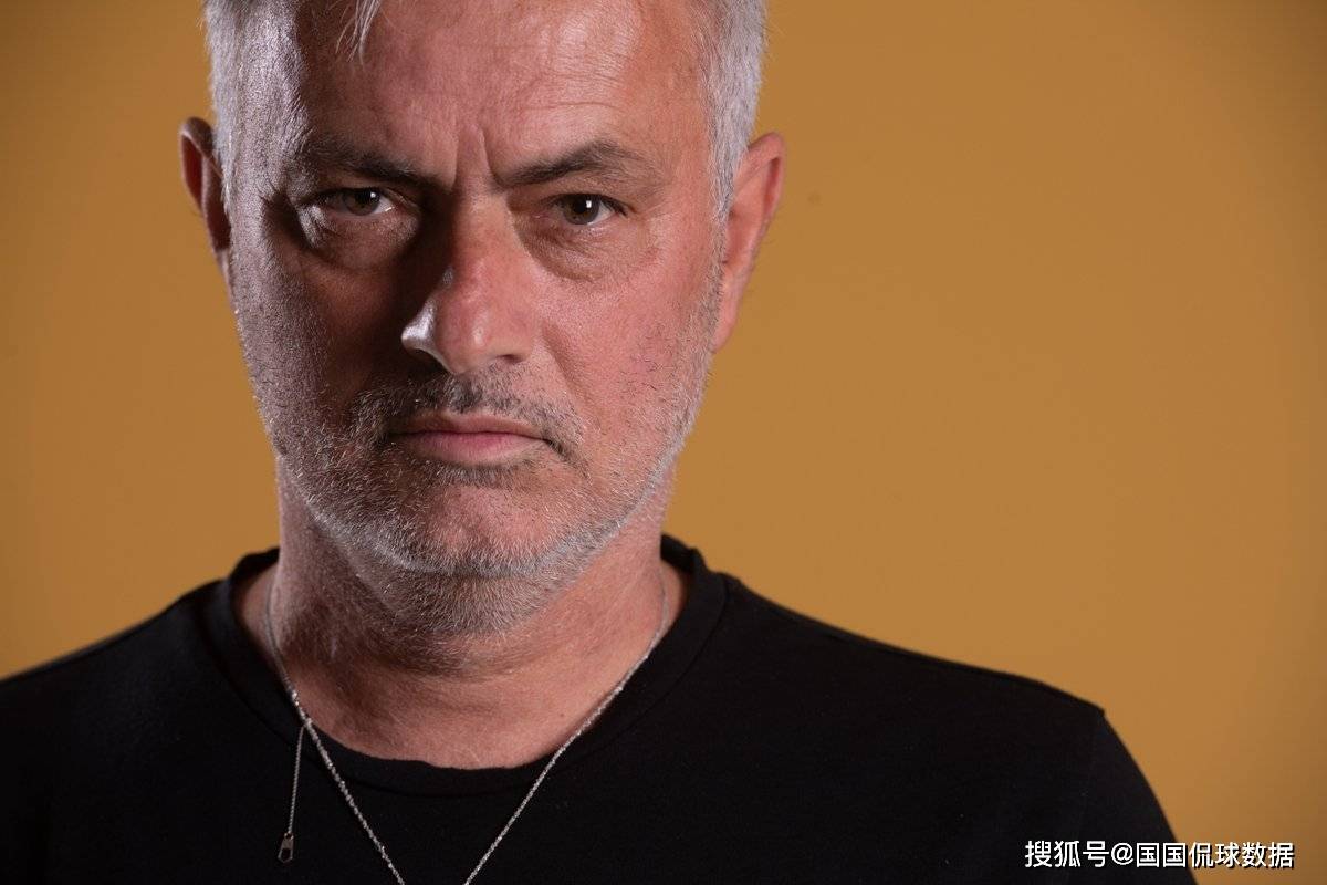 j9九游会集结日费耶诺德备战德国杯；内部沟通细节曝光；更衣室稳定；数据趋势出现新变化的简单介绍