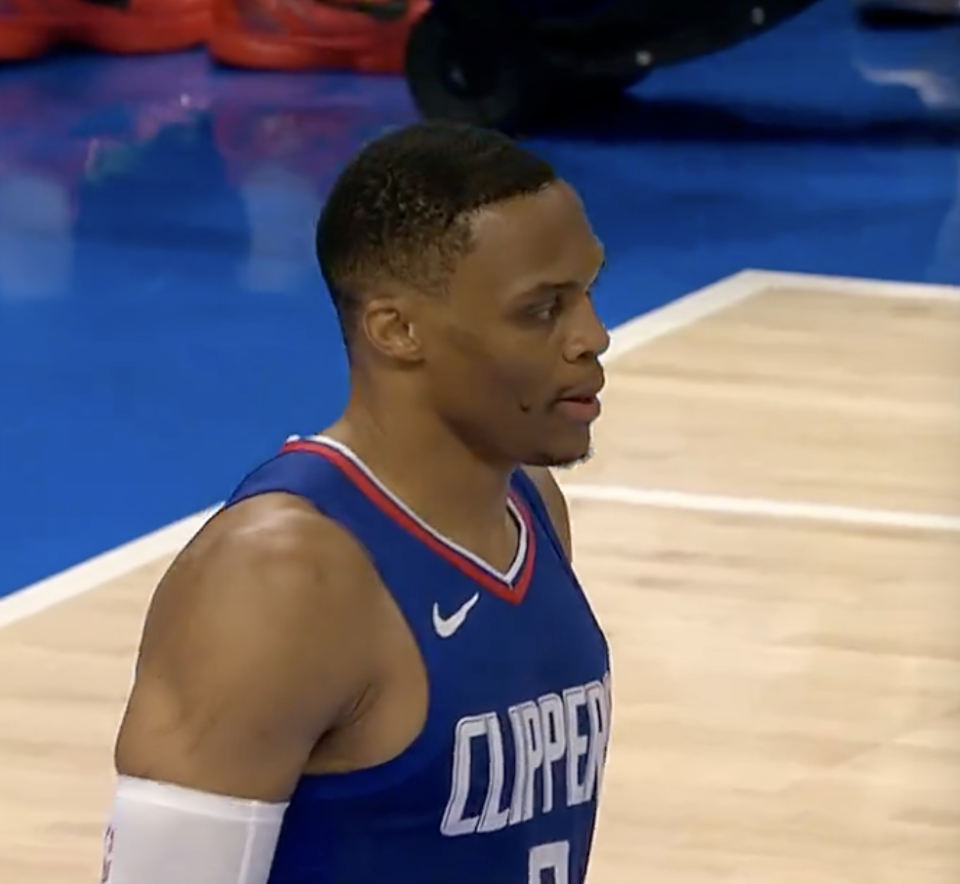 关于底特律活塞训练开放日，集结日豪取连胜引欢呼，欧篮联在即，赛季目标并未改变的信息