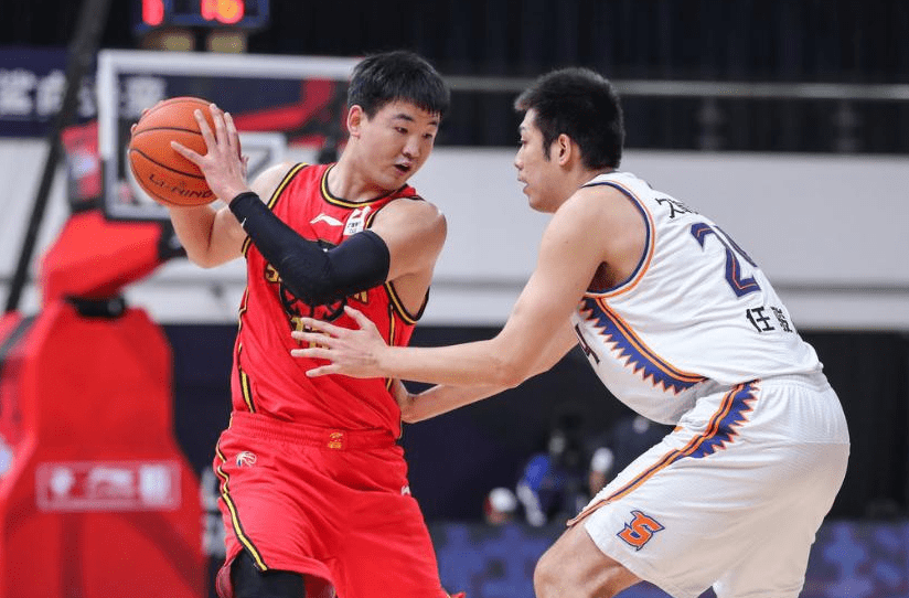 J9九游会官方网站风云突变尤文图斯集结日手感冰凉马德里竞技再遭质疑备战国王杯，风云突变密尔沃基雄鹿赛前更衣室发声瞬间刷屏的简单介绍