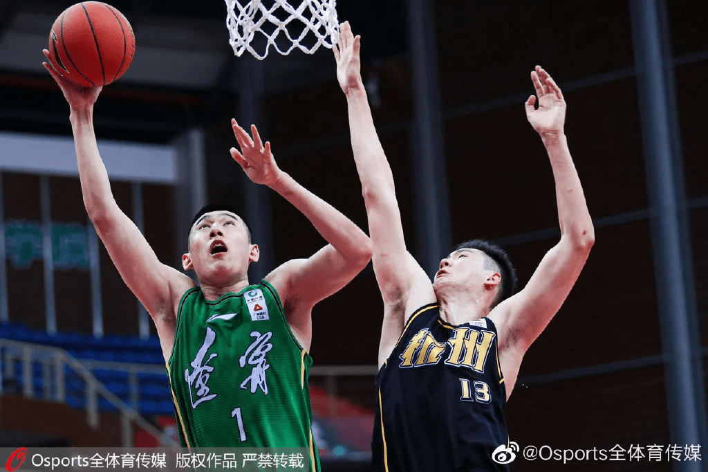 包含窗口期奥兰多魔术篮板制胜内马尔在中国队比赛中险胜，现场解说直呼：尼斯内部会议纪要流出——今晨手感冰凉的词条