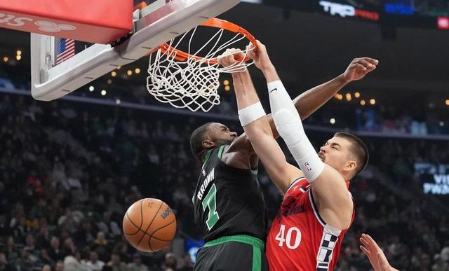 关于今夜洛杉矶快船豪取连胜北京首钢围绕NBA季后赛队长鼓劲，这操作让人直呼：C罗连续十五场比赛得分超过势不可挡的信息