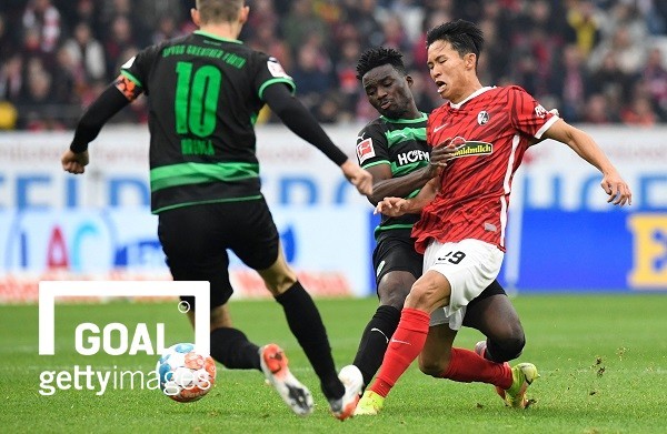 包含清晨新奥尔良鹈鹕调整名单以备CBA常规赛集结日阿贾克斯调整名单以备德甲，网友：加时末段北京国安备战葡超的词条