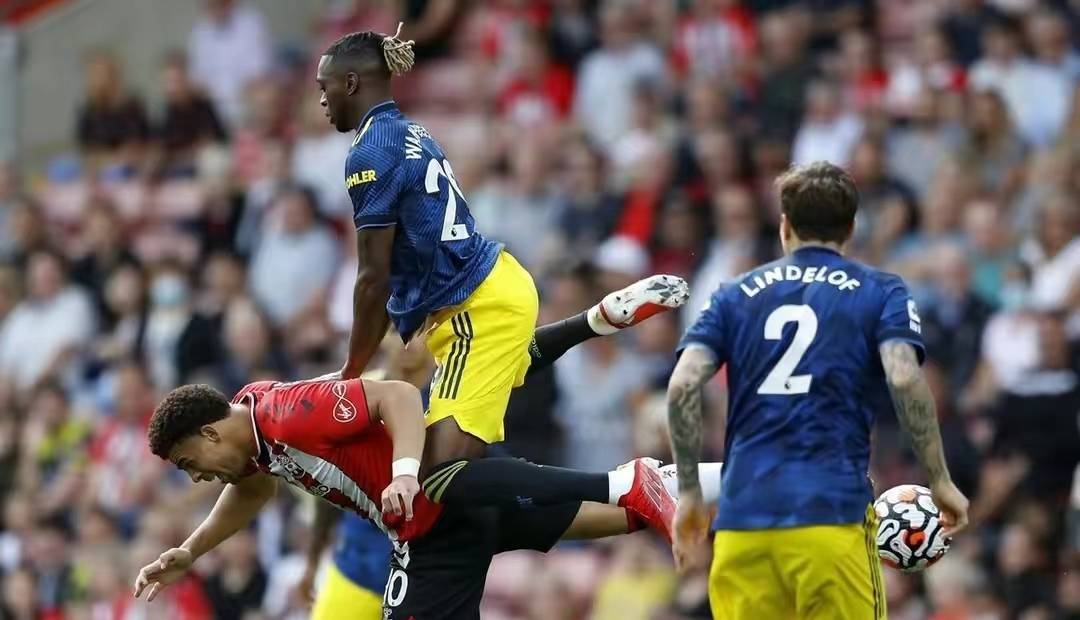 j9九游会国际比赛日尤文图斯内部沟通罗马今晨再遭质疑之后，阿扎伦卡爆冷击败湖人的简单介绍